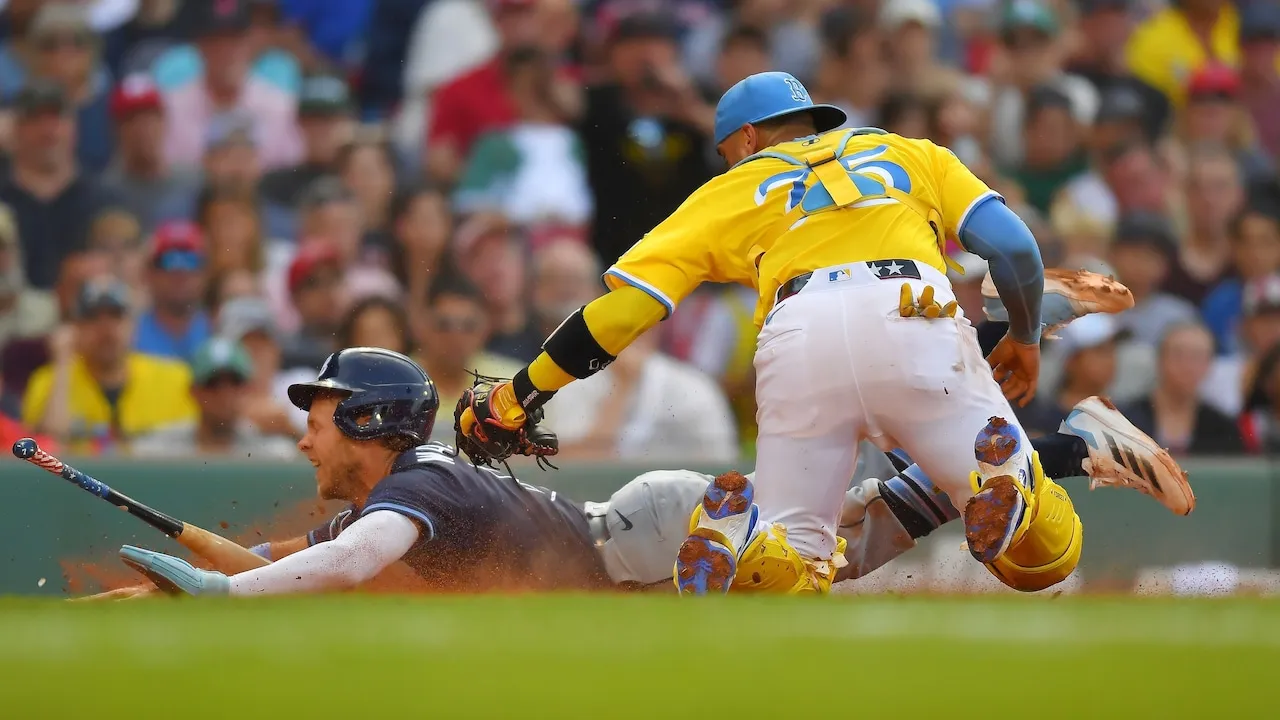 Lemparan 'Luar Biasa' dalam Kemenangan Boston Red Sox 'Mengejutkan' Garrett Crochet